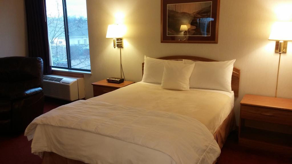 Econo Lodge Maquoketa Экстерьер фото