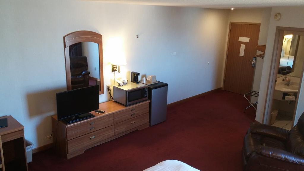 Econo Lodge Maquoketa Экстерьер фото