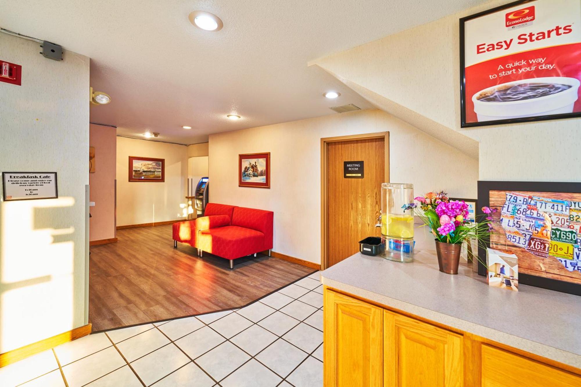 Econo Lodge Maquoketa Экстерьер фото